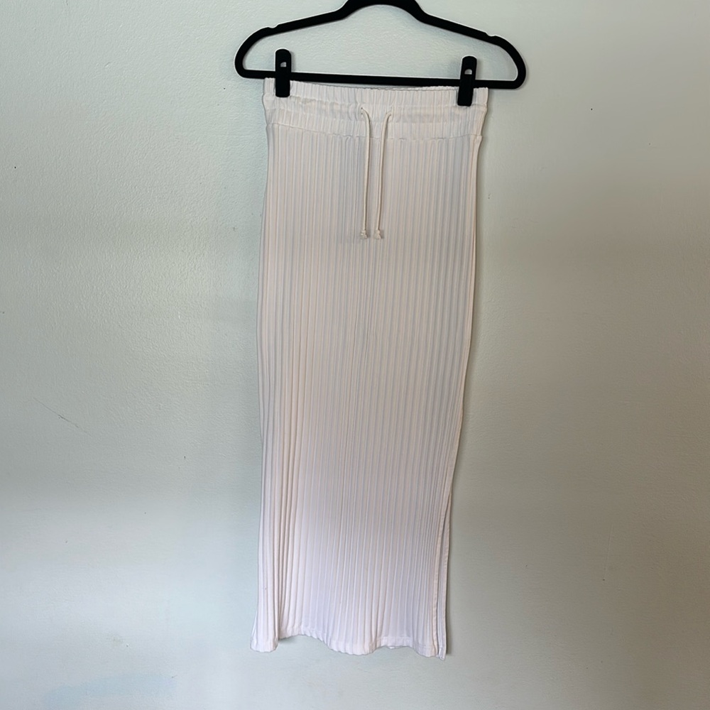 Universal Thread White  Maxi skirt